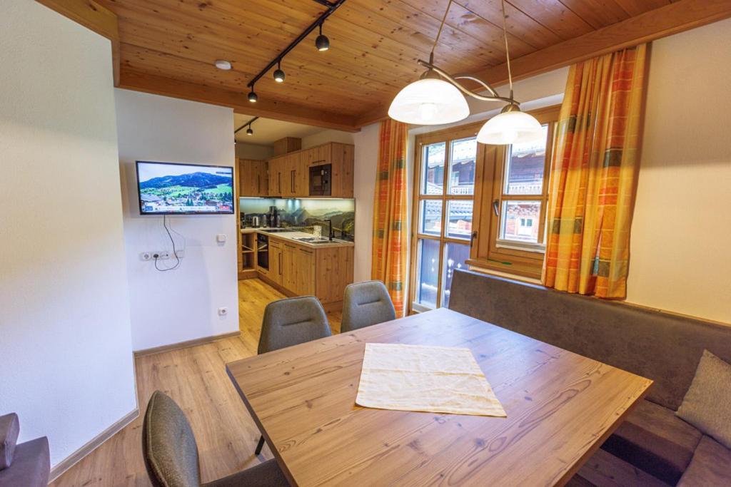 Ferienhaus Grubhof Σάαλμπαχ-Χίντεργκλεμ Εξωτερικό φωτογραφία